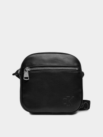 Крос-боді Calvin Klein Ultralight Sq Camera Bag18 Pu модель K50K511788-BEH Фото