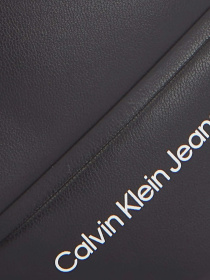 Кросс-боди Calvin Klein Quilted Camerabag18 модель K60K611821-BEH Фото