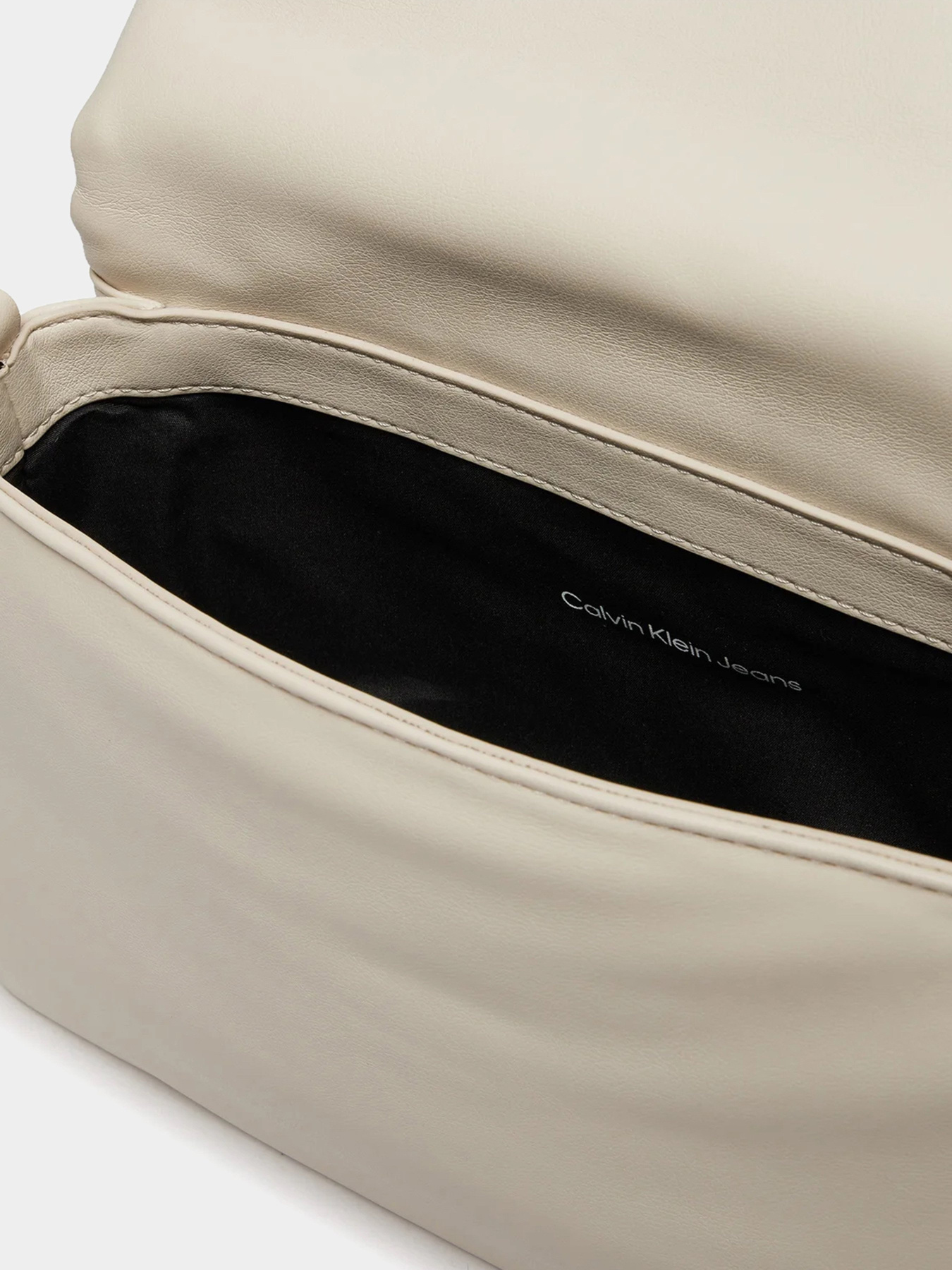 Сумка Calvin Klein Micro Mono модель K60K611947-ACF Фото