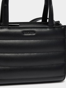 Сумка Calvin Klein Line Quilt Mini Tote модель K60K612116-BEH Фото