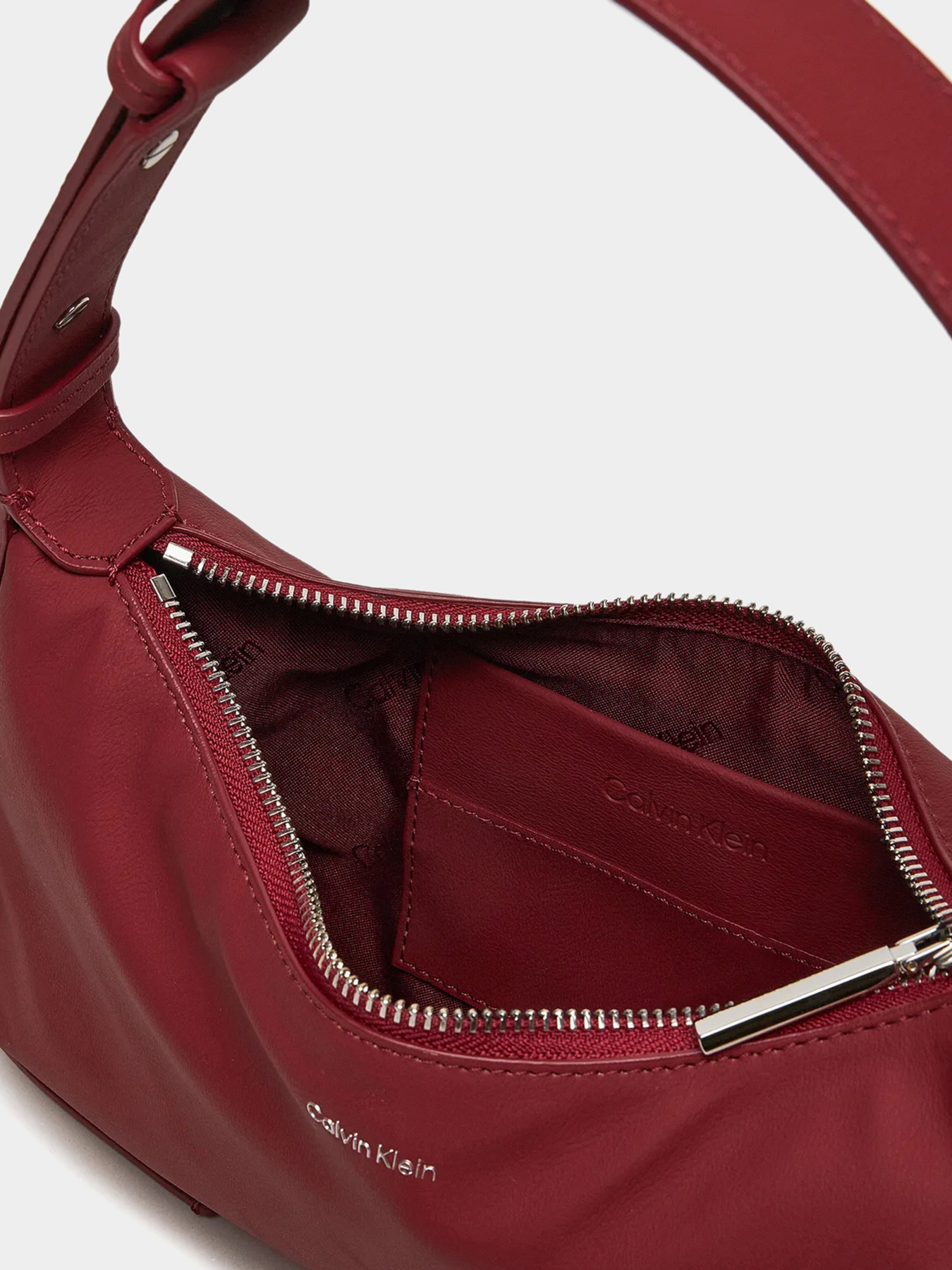 Хобо Calvin Klein Calvin Soft Shoulder модель K60K612156-XAI Фото