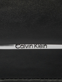 Сумка Calvin Klein Linear Shoulder модель K60K612158-BEH Фото