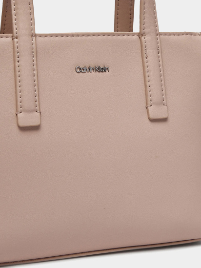 Сумка Calvin Klein Must Mini Tote модель K60K612170-PE1 — фото 4 - INTERTOP