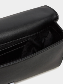 Сумка Calvin Klein Line Quilt Sm Conv Shoulder модель K60K612639-BEH Фото