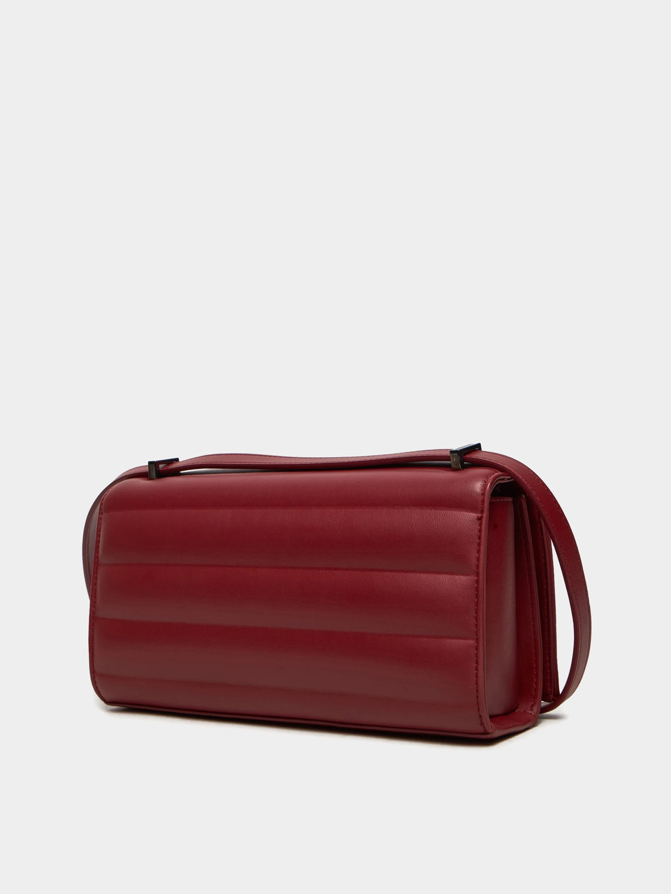 Кросс-боди Calvin Klein Line Quilt Sm Conv модель K60K612639-XAI Кросс-боди Calvin Klein Line Quilt Sm Conv модель K60K612639-XAI Фото