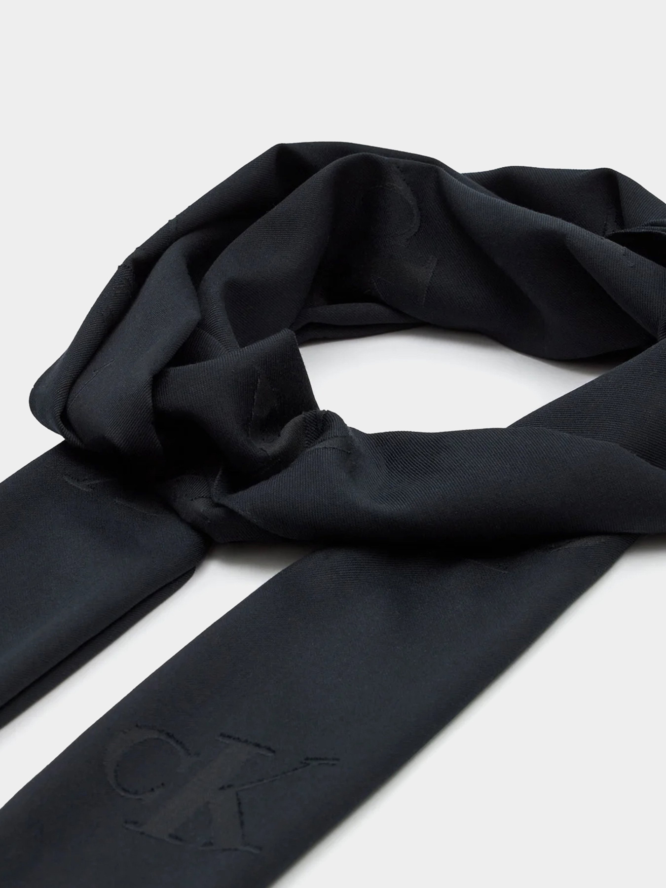 Шарф Calvin Klein Aop Graphic Stole модель K60K612326-0GK Фото