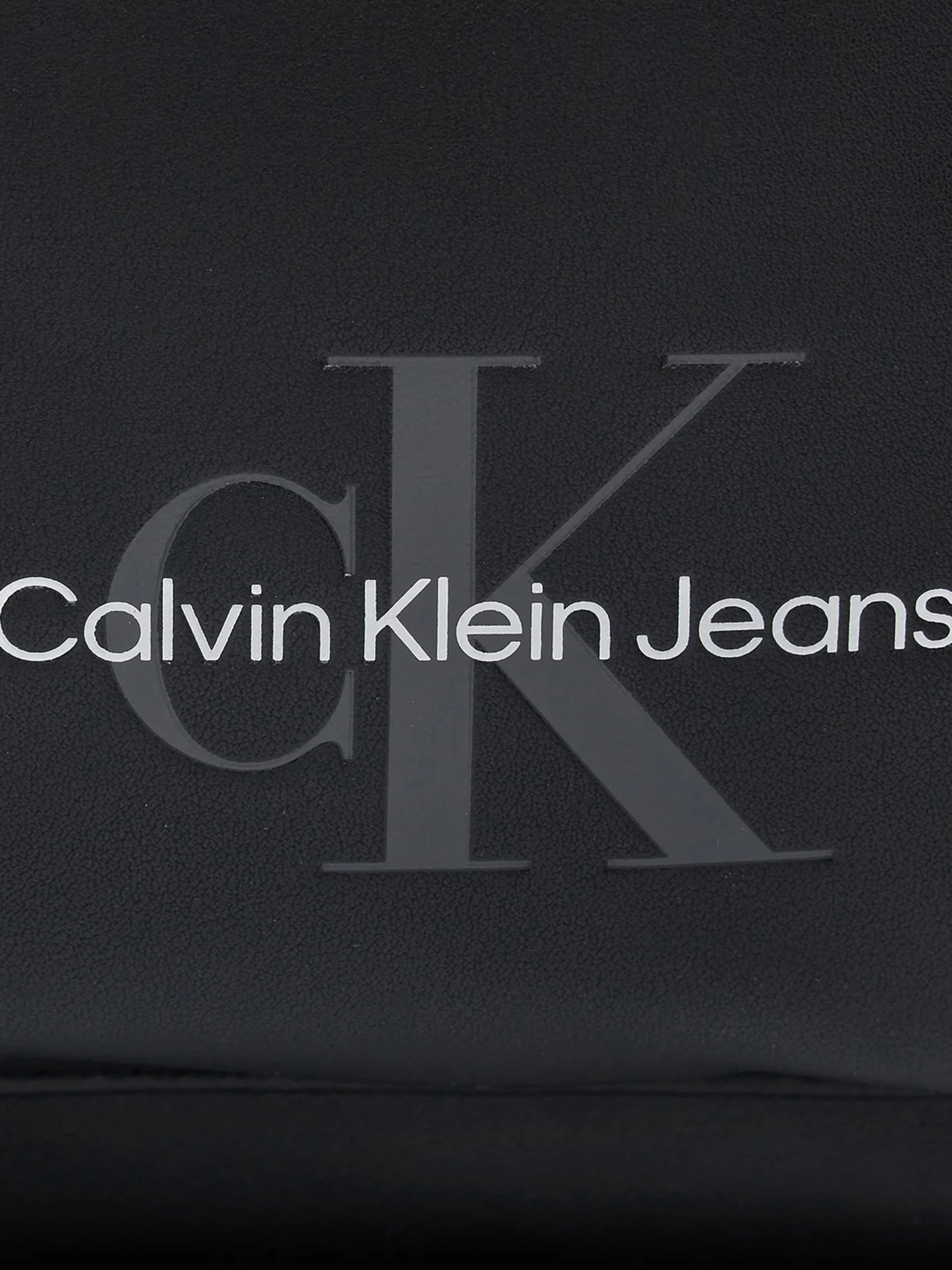 Повседневный рюкзак Calvin Klein Monogram Soft Campus модель K50K512035-BEH Фото