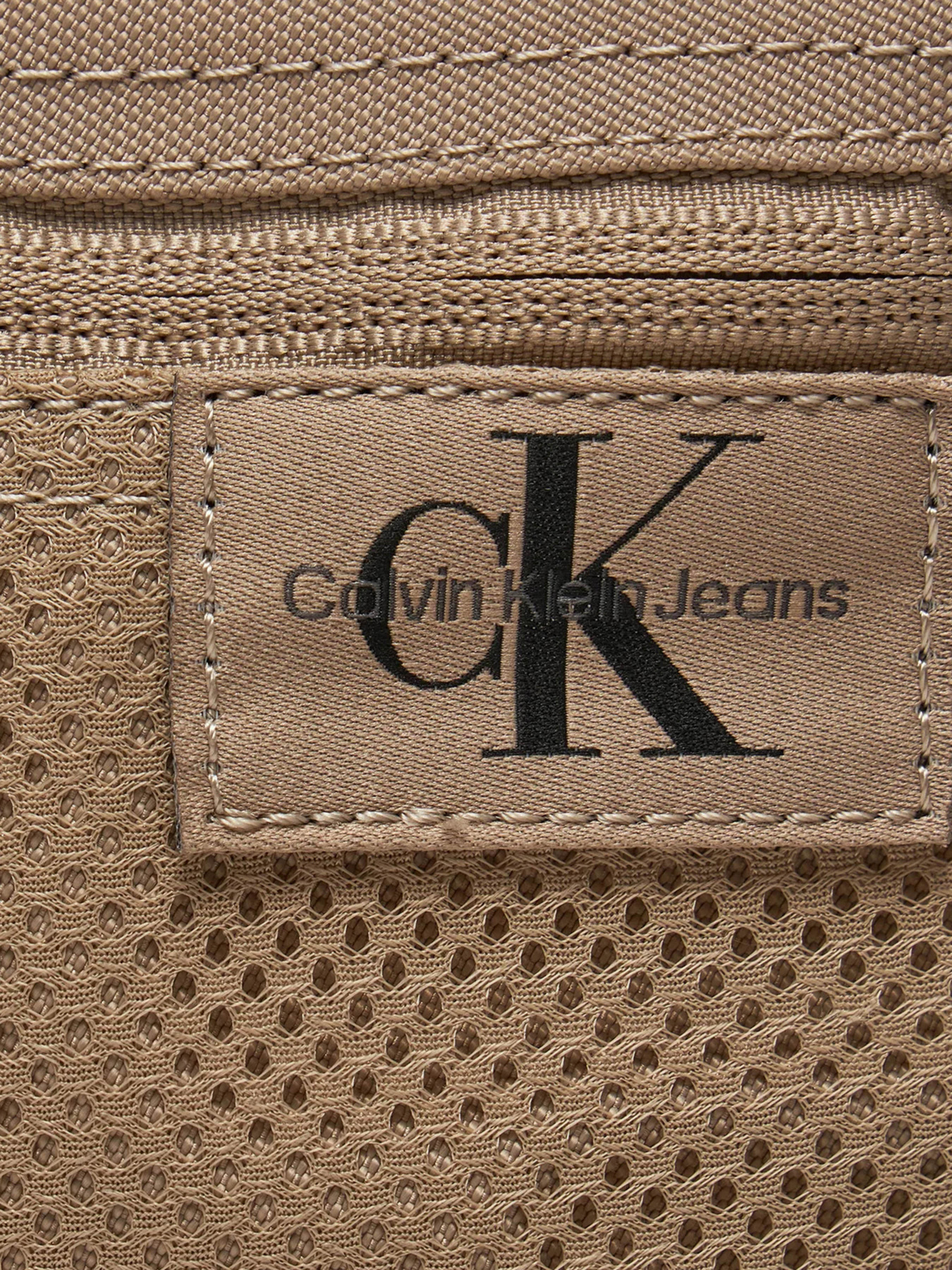 Поясная сумка Calvin Klein Sport Essentials модель K50K512017-RAG Фото