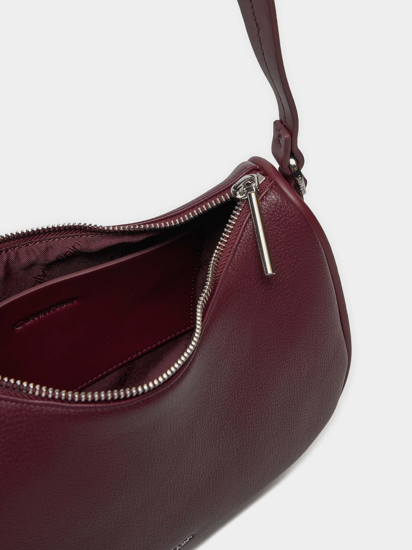 Шолдер бег Calvin Klein Refine модель K60K612517-VLP Фото