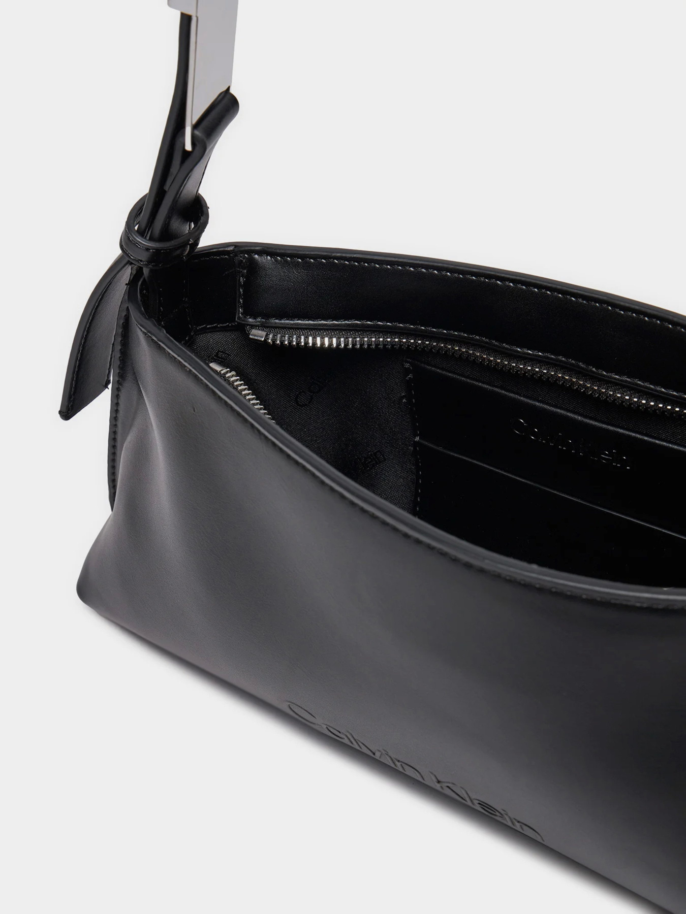 Кросс-боди Calvin Klein Embossed Logo модель K60K612550-BEH Фото