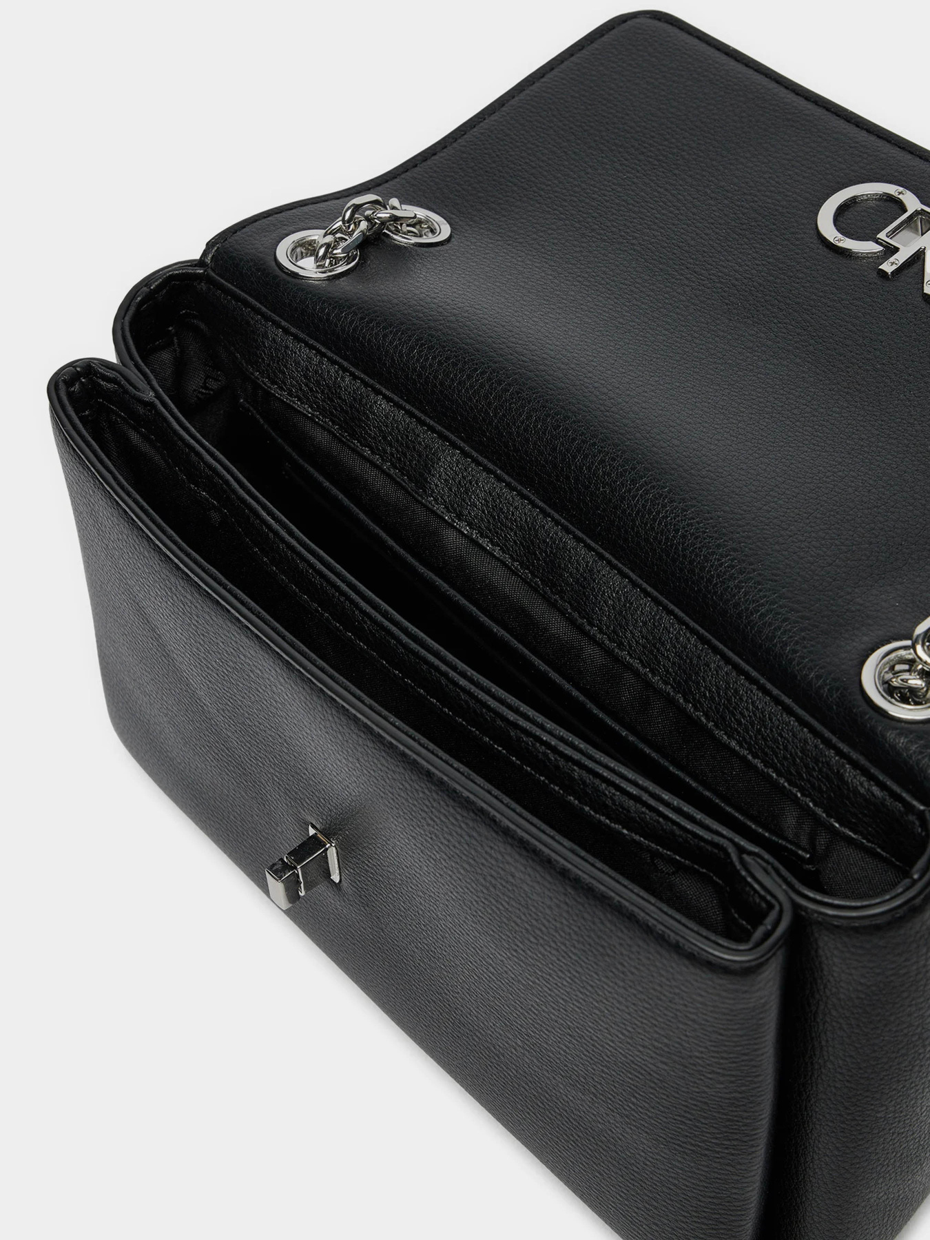 Кросс-боди Calvin Klein Re-Lock Conv модель K60K612554-BEH Фото