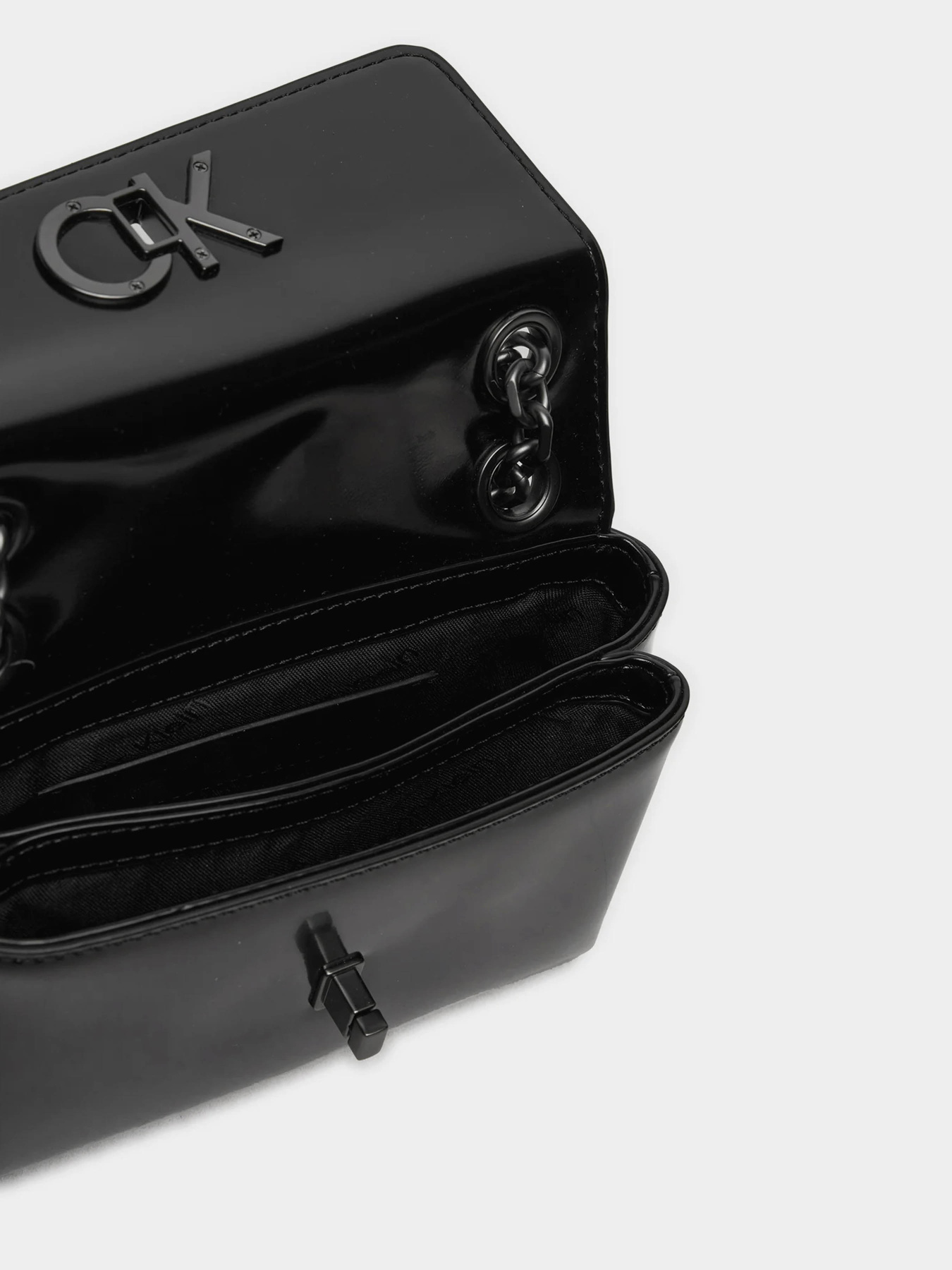 Кросс-боди Calvin Klein Re-Lock Sm Shoulder модель K60K612558-BEH Фото