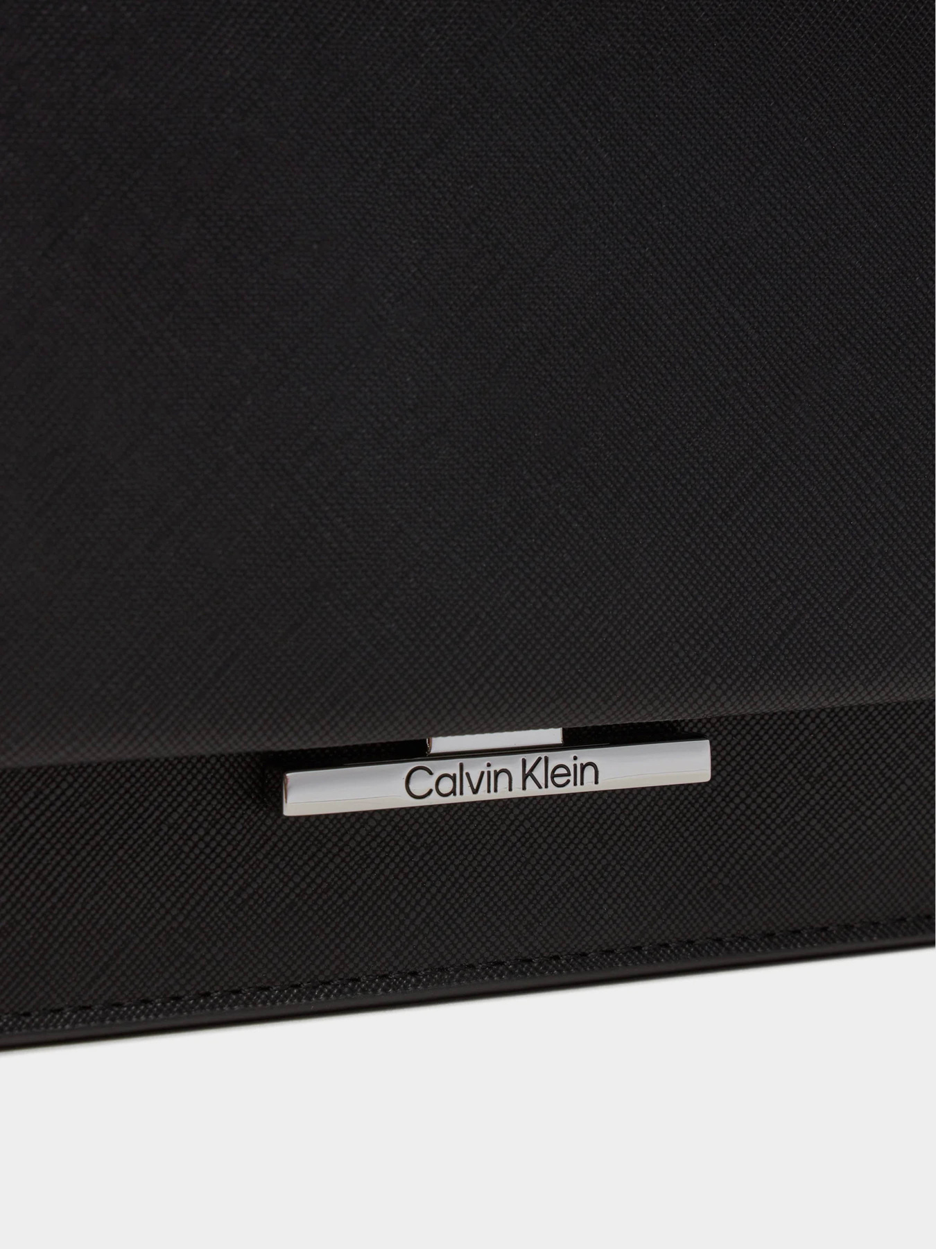 Кросс-боди Calvin Klein Linear модель K60K612559-BEH Фото