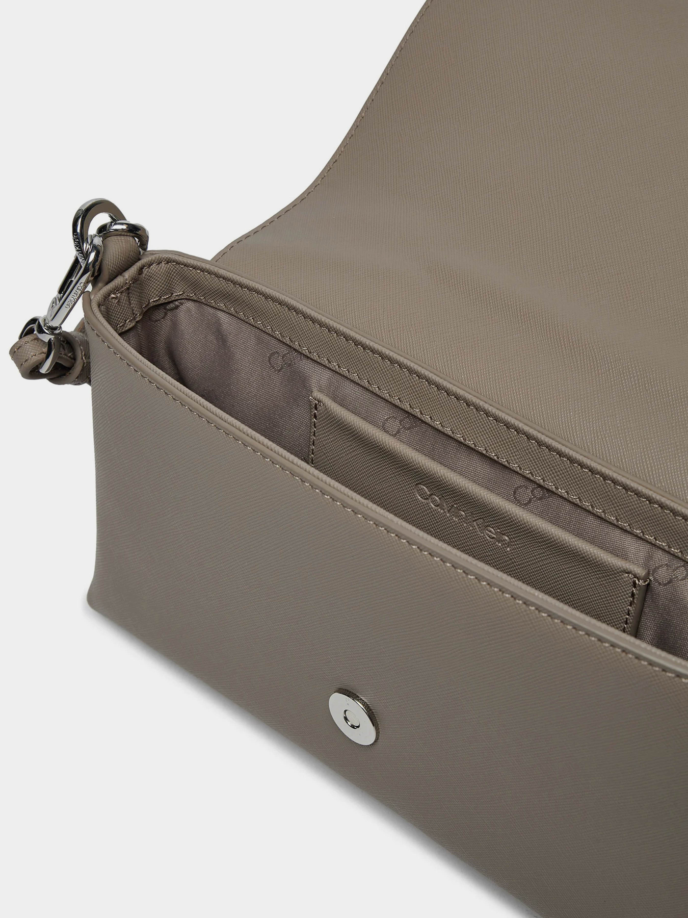 Кросс-боди Calvin Klein Must Conv модель K60K612903-0HG Фото