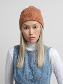 Шапка Calvin Klein Embroidery Fine модель K60K612590-GDB Шапка Calvin Klein Embroidery Fine модель K60K612590-GDB Фото