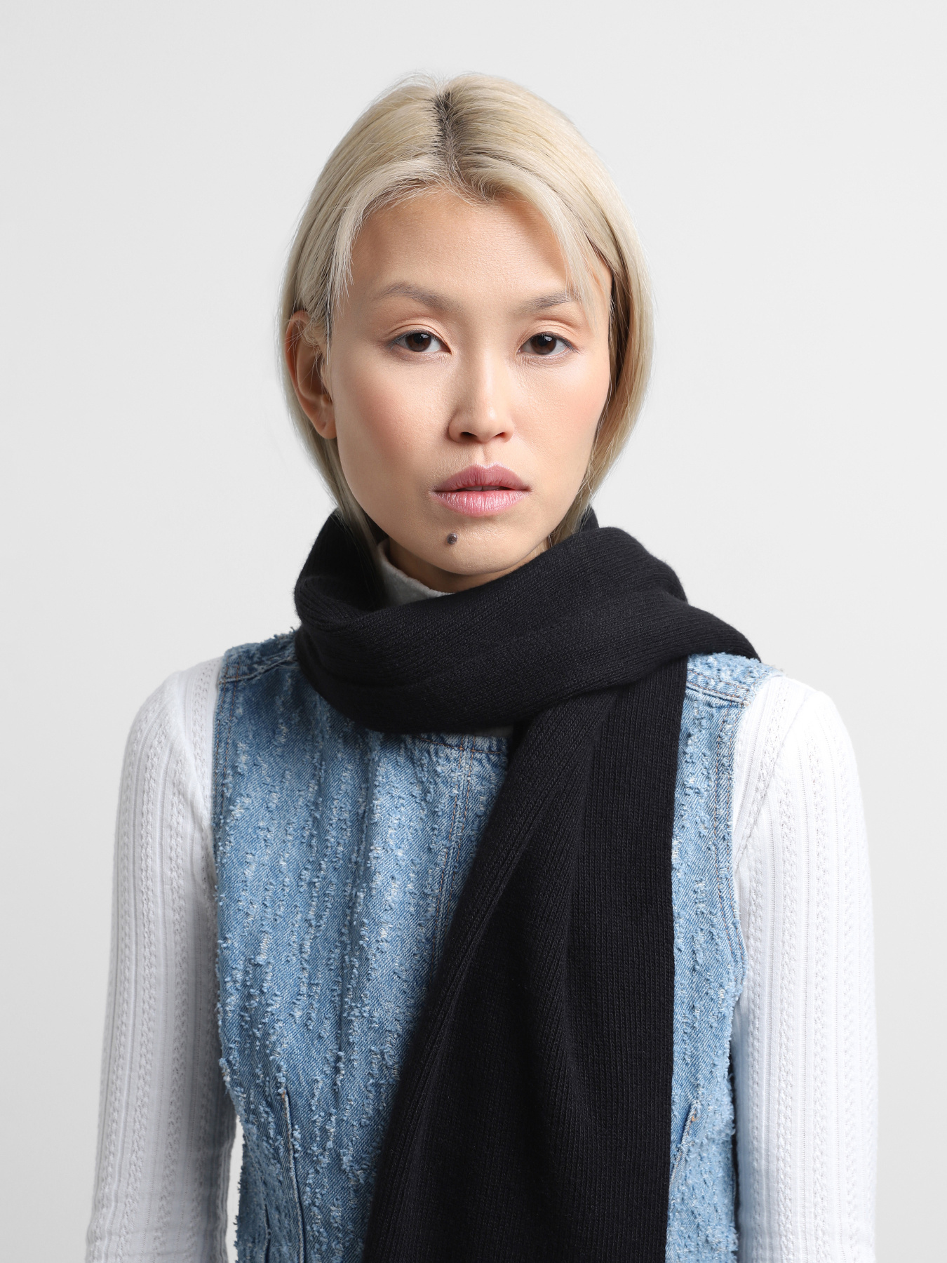 Шарф Calvin Klein Embroidery Fine модель K60K612601-BEH Фото