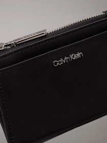 Гаманець Calvin Klein Must Cardholder модель K60K611095-BAX Фото