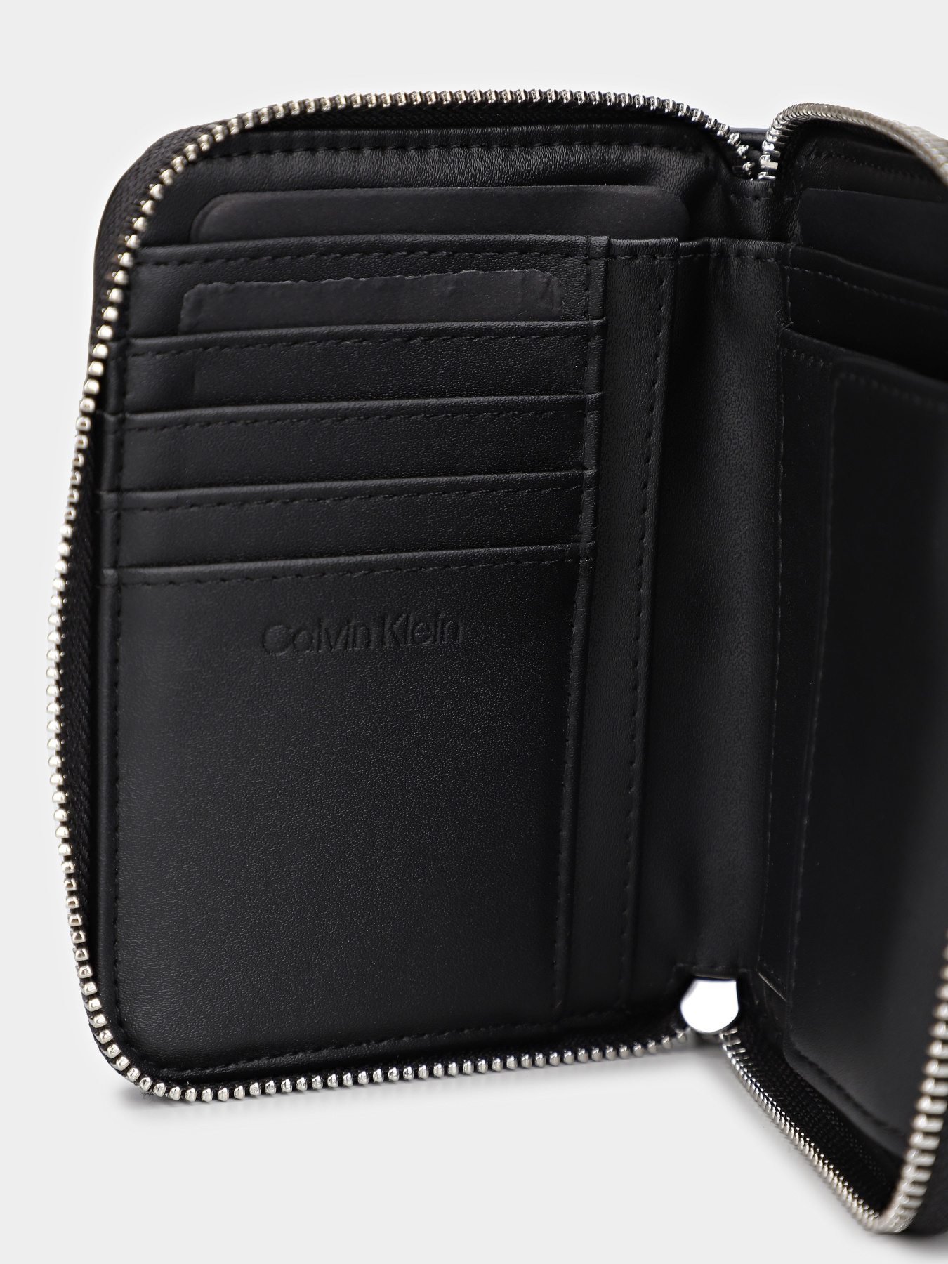 Кошелек Calvin Klein Embossed Logo модель K60K612437-BEH Фото