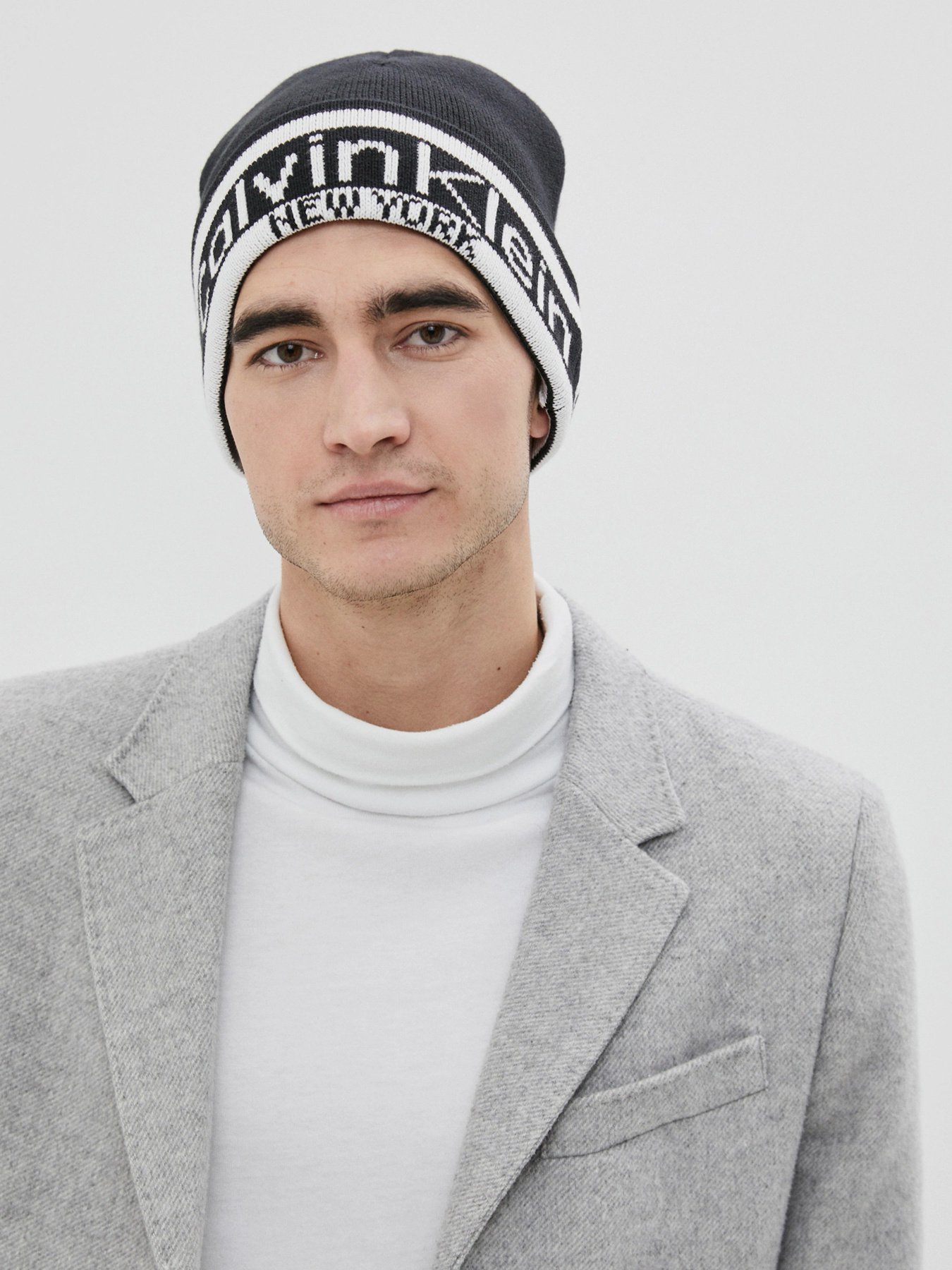 Шапка Calvin Klein модель K50K506039_BAX0 Фото