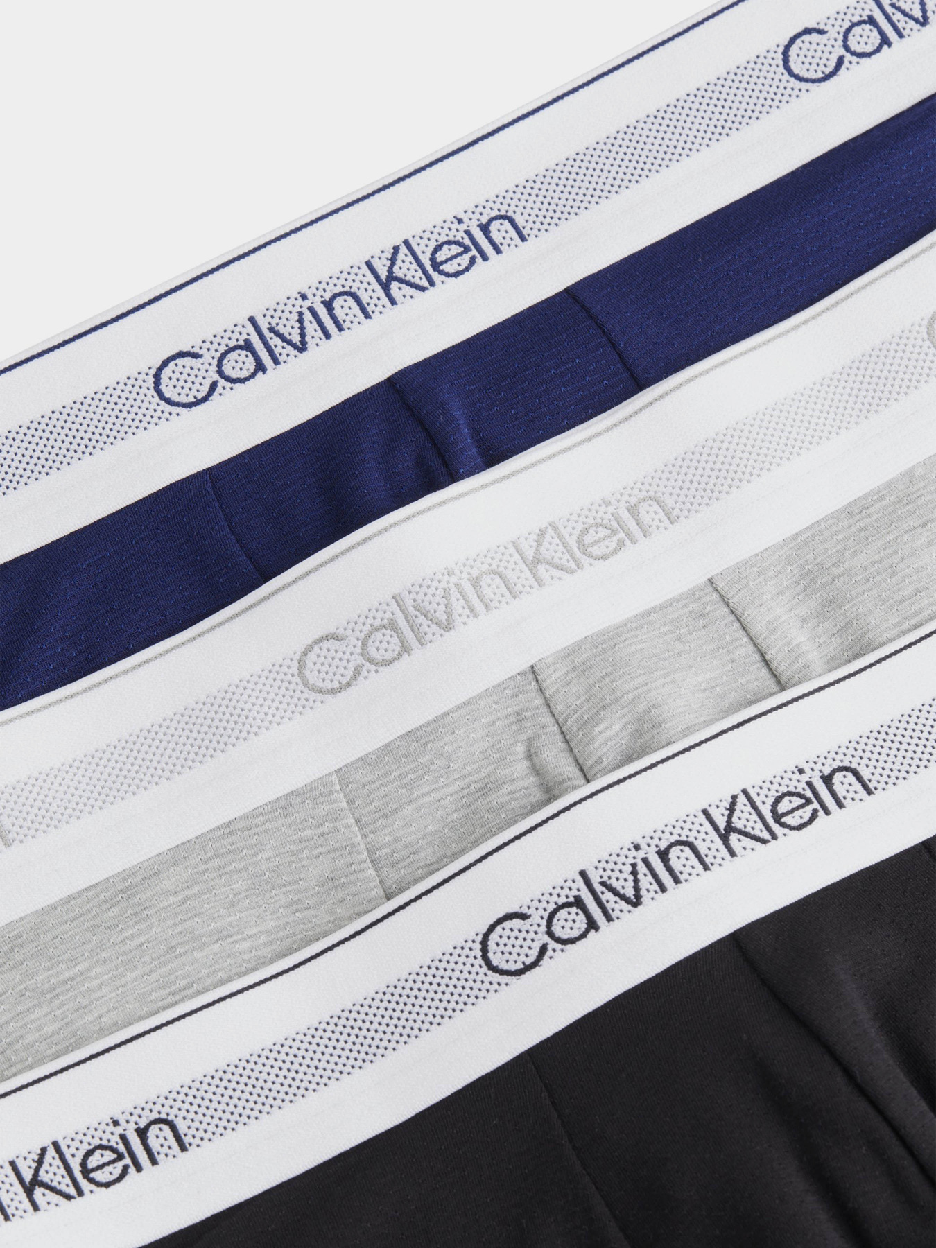 Набор трусов Calvin Klein Underwear Intense Power Boxer Brief 3-Pack модель 000NB3954A-PS9 Фото