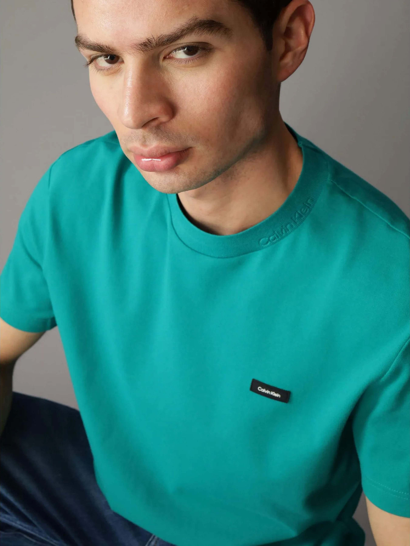 Футболка Calvin Klein модель K10K112528-LEI Футболка Calvin Klein модель K10K112528-LEI Фото