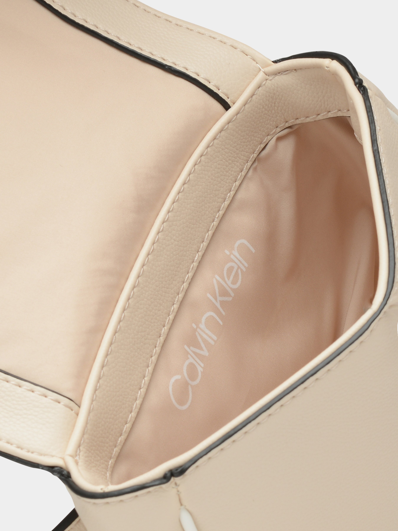 Кросс-боди Calvin Klein модель K60K606687_VHB0 Фото