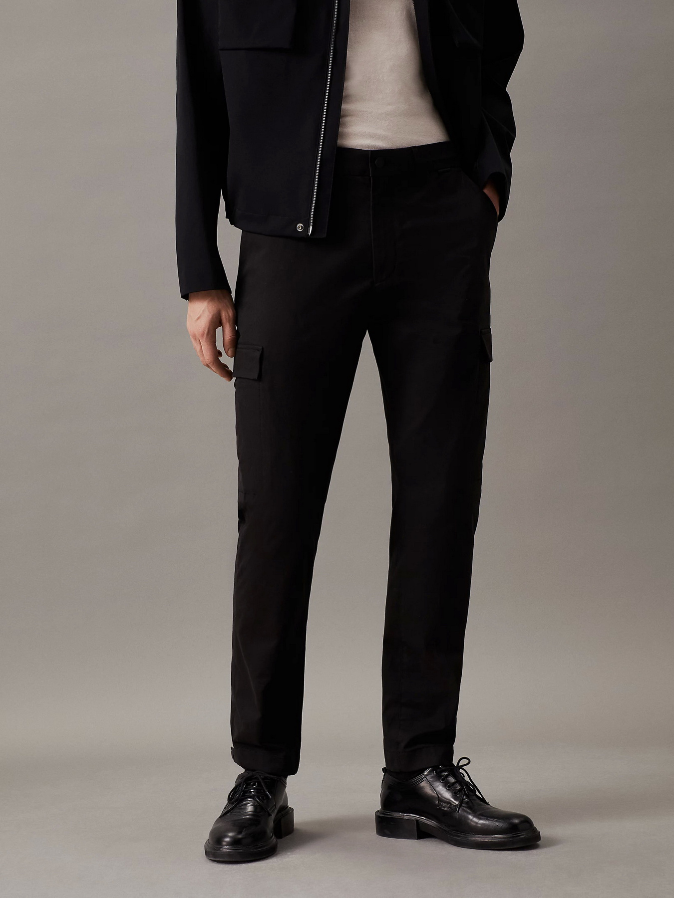 Брюки повседневные Calvin Klein Tapered Twill модель K10K113017-BEH Фото