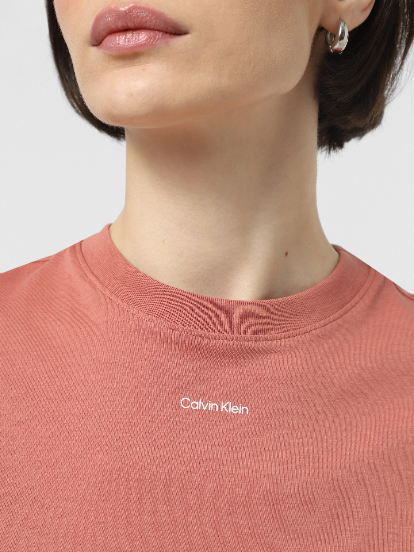 Футболка Calvin Klein Nano Logo модель K20K207519-SM8 Фото