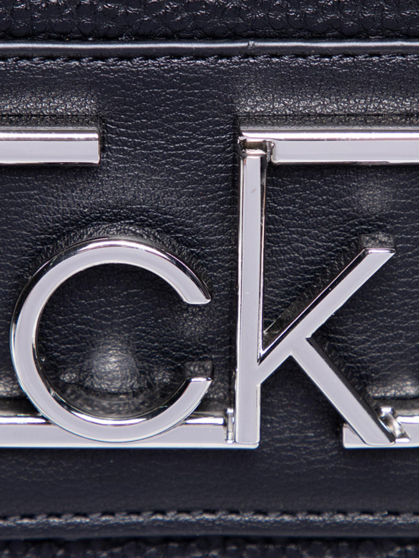 Сумка Calvin Klein модель K60K607091_BAX0 Фото