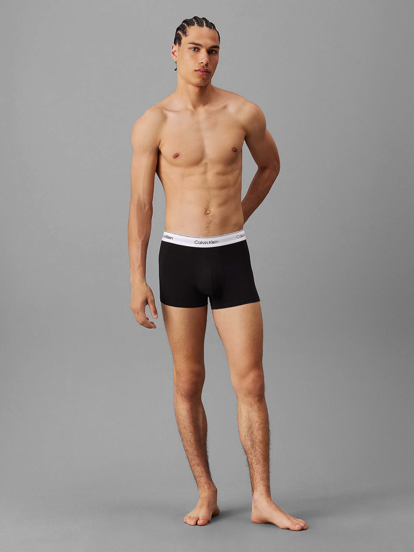 Набір трусів Calvin Klein Underwear модель LV00NB4392-UB1 Фото