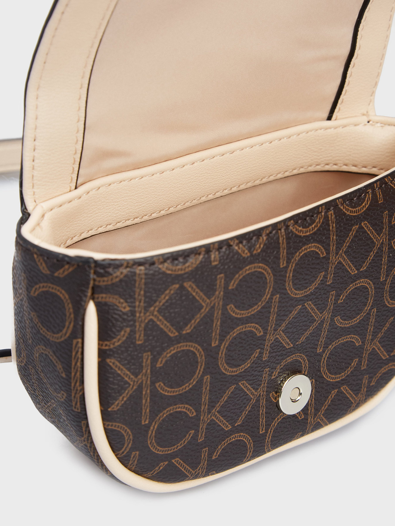 Поясная сумка Calvin Klein модель K60K607135_0GX0 Фото