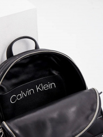 Рюкзаки Calvin Klein модель K60K607256_BAX0 Фото