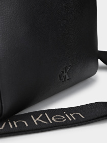 Кросс-боди Calvin Klein модель K60K612711-BEH Фото