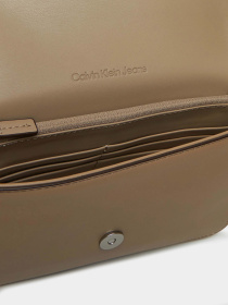 Кросс-боди Calvin Klein модель K60K612375-PBF Фото