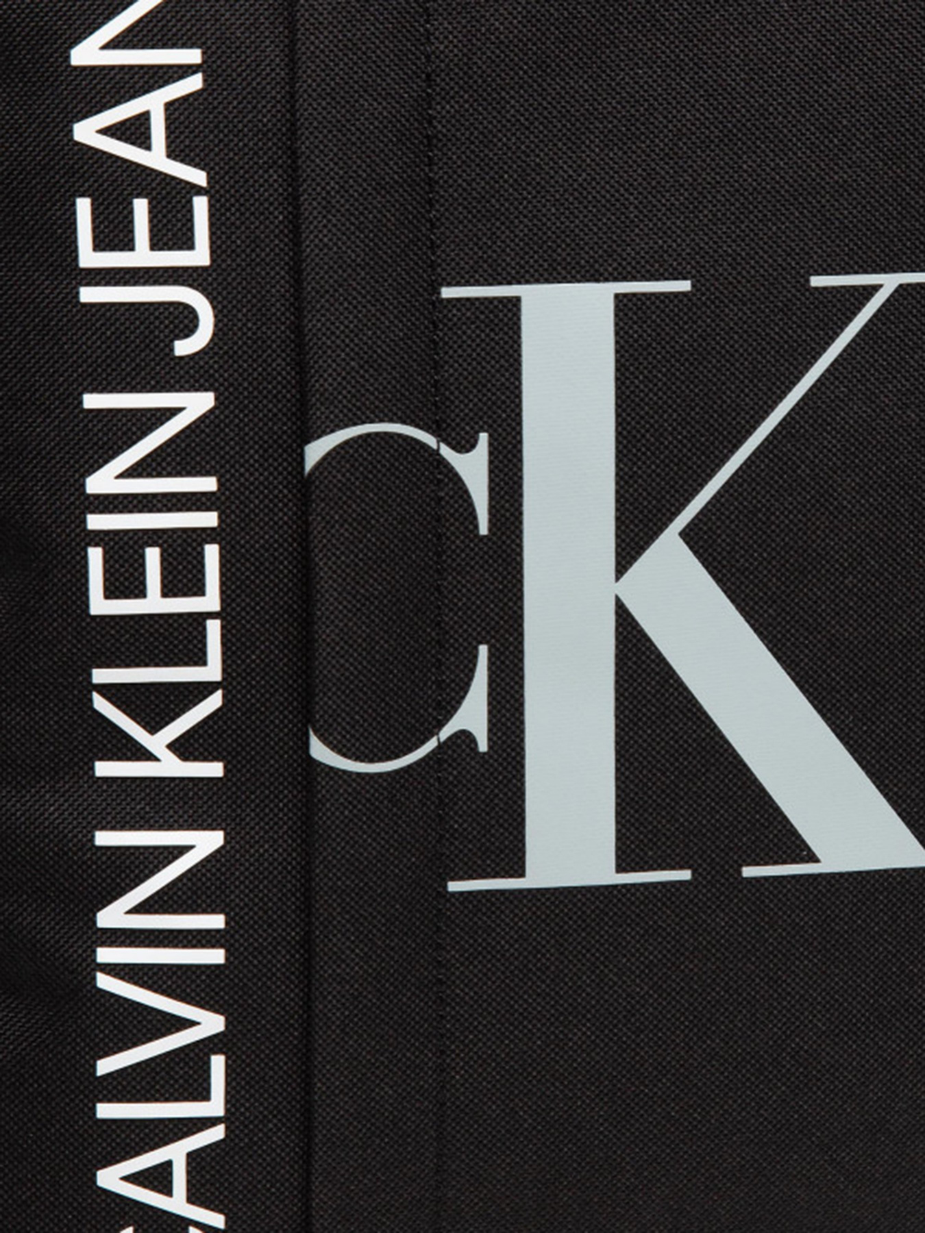 Рюкзаки Calvin Klein модель IU0IU00181-BEH Рюкзаки Calvin Klein модель IU0IU00181-BEH Фото