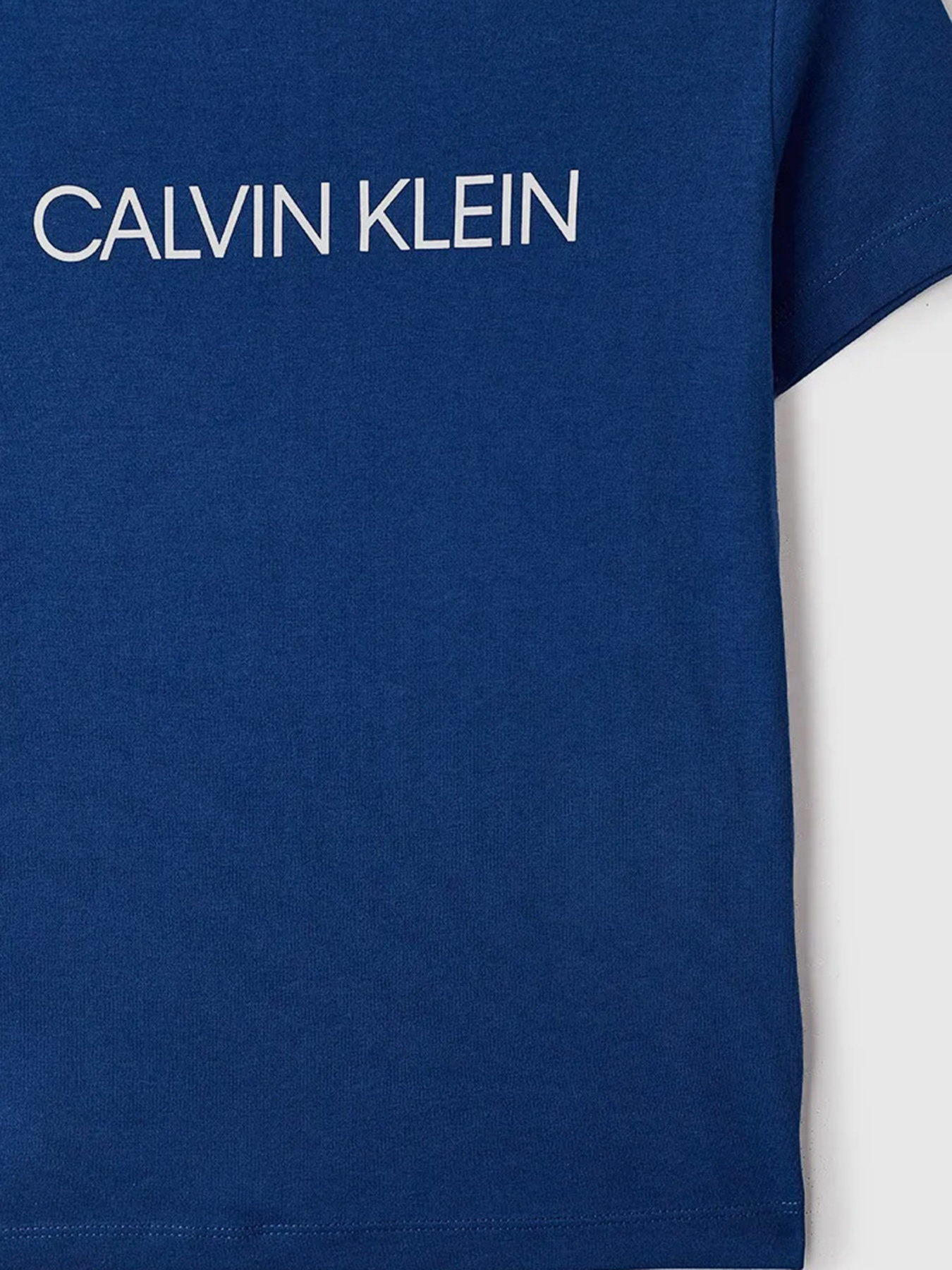 Футболки і поло Calvin Klein модель IB0IB00347-CIK Футболки і поло Calvin Klein модель IB0IB00347-CIK Фото