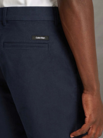 Повсякденні штани Calvin Klein модель K10K113696-CEF Повсякденні штани Calvin Klein модель K10K113696-CEF Фото