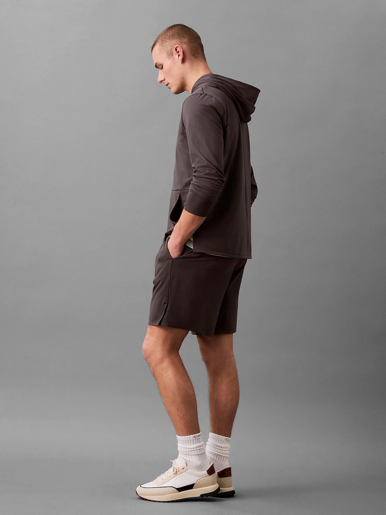 Повседневные шорты Calvin Klein модель LVGMS5S850-5DG Повседневные шорты Calvin Klein модель LVGMS5S850-5DG Фото