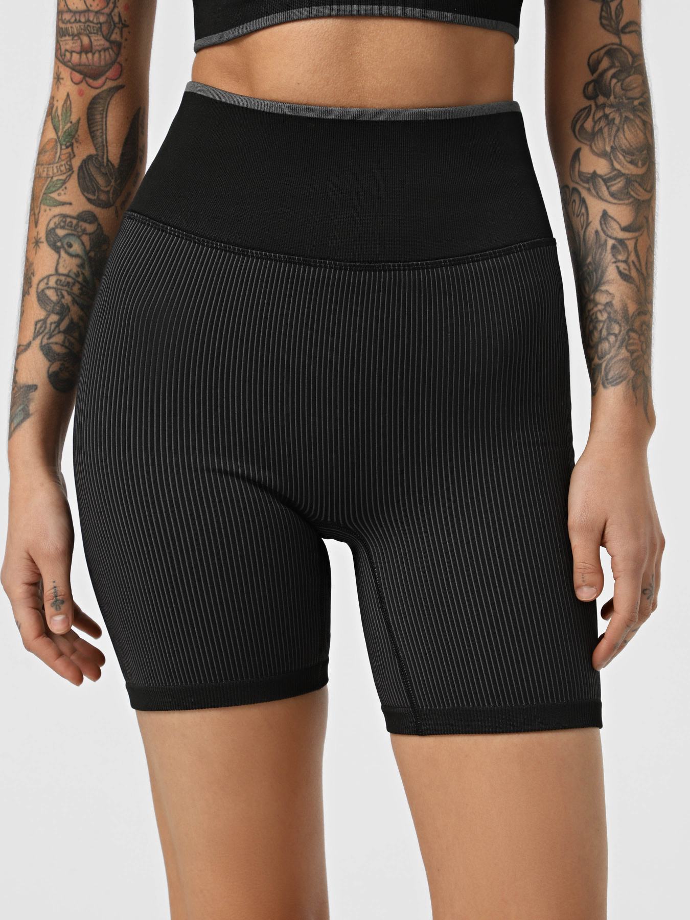 Велосипедки Calvin Klein модель 00GWS4L735-UB1 Фото