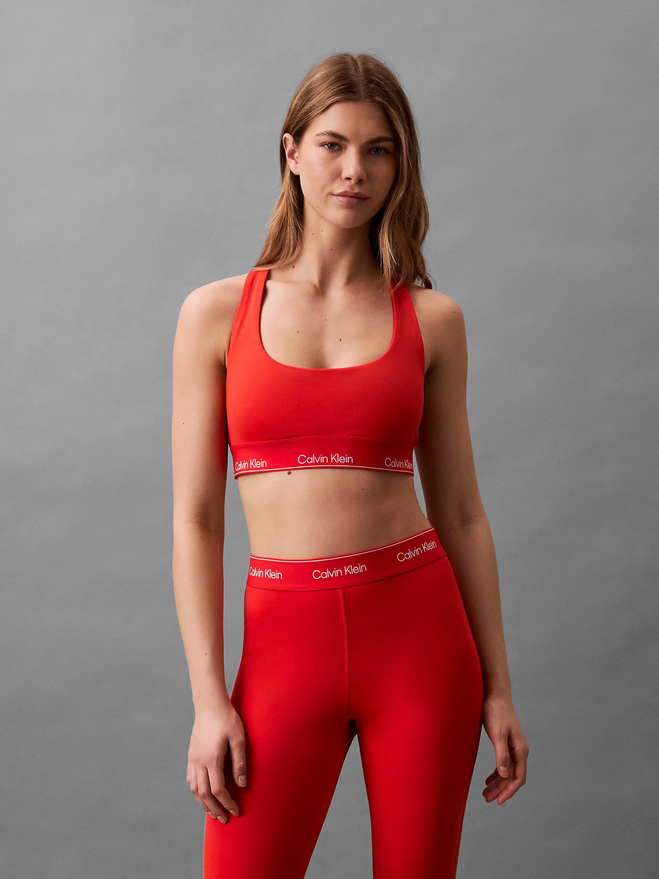 Спортивний топ Calvin Klein модель LVGWS5K138-VO3 Фото