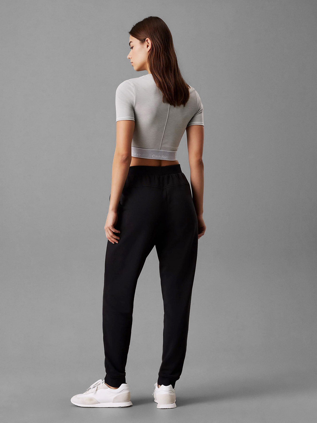 Топ спортивный Calvin Klein модель LVGWS5K144-P7A Фото