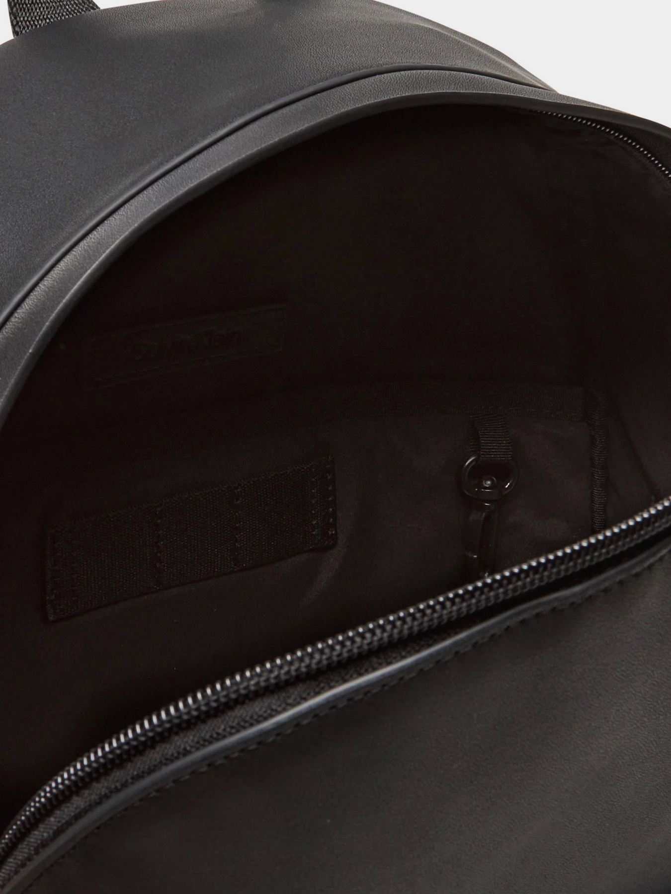 Повседневный рюкзак Calvin Klein модель LV04D3187G-UB1 Фото