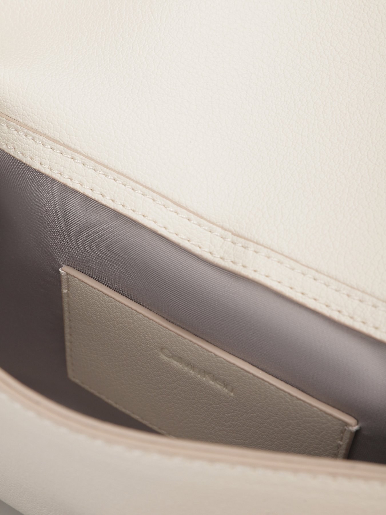 Сумка Calvin Klein модель LV04K3161G-67U Фото