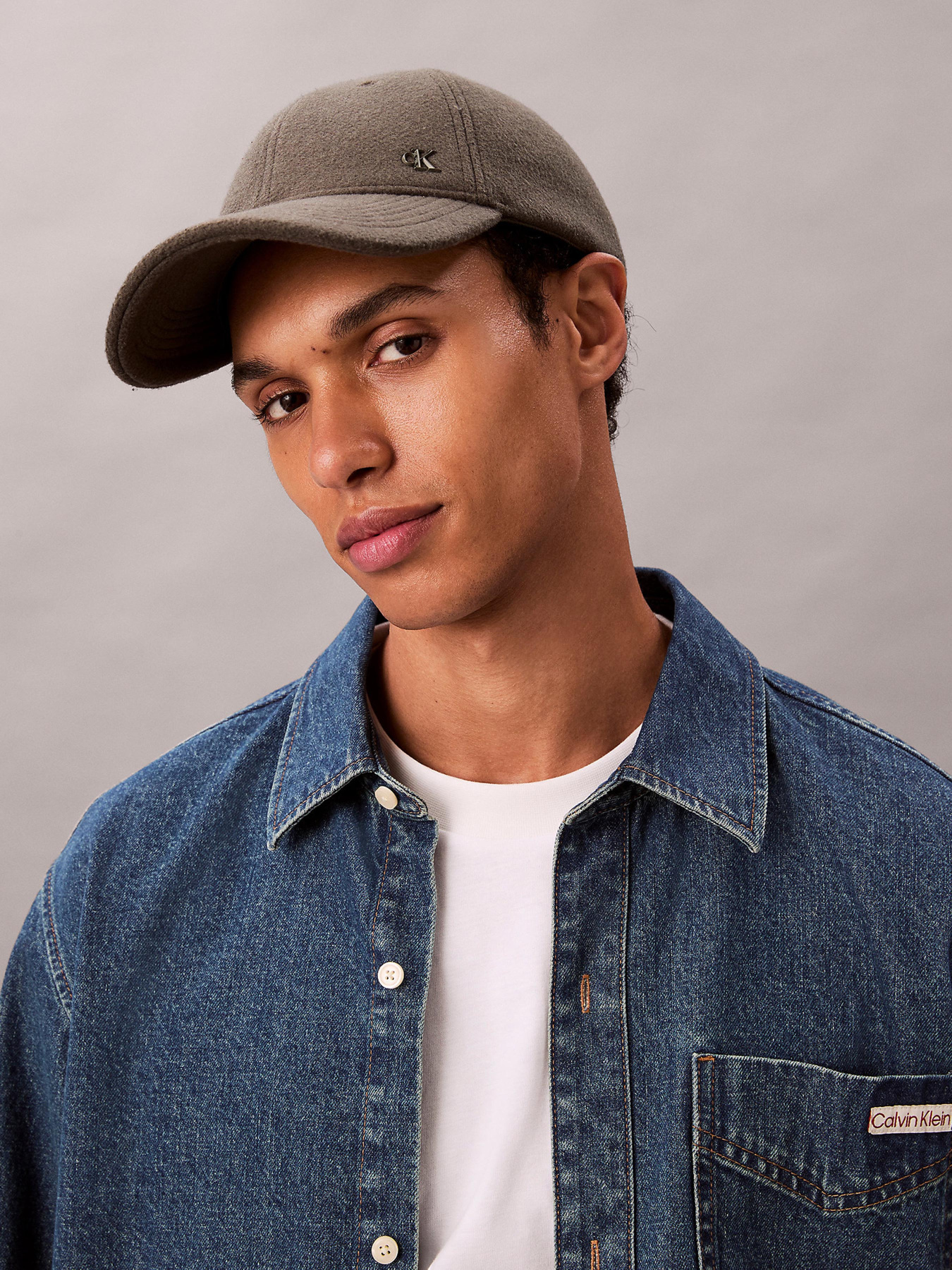 Кепка Calvin Klein модель LV04D5054G-N3Z Фото