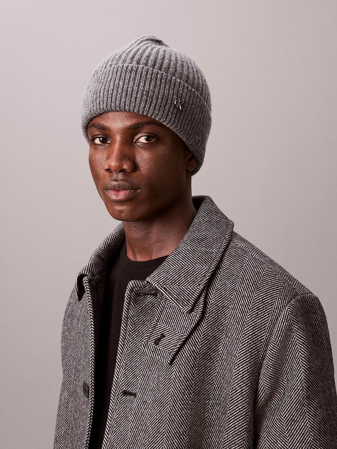 Шапка Calvin Klein модель LV04D8032G-P7H Фото