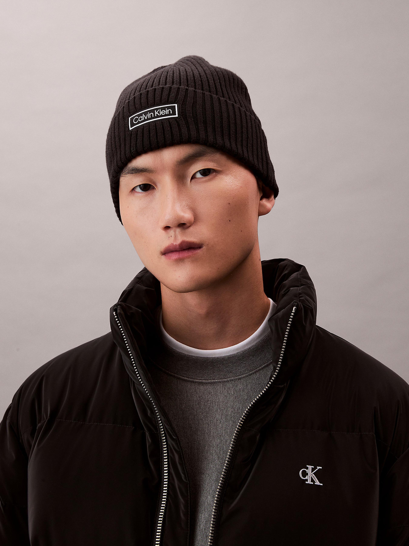 Шапка Calvin Klein модель LV04D8053G-UB1 Фото