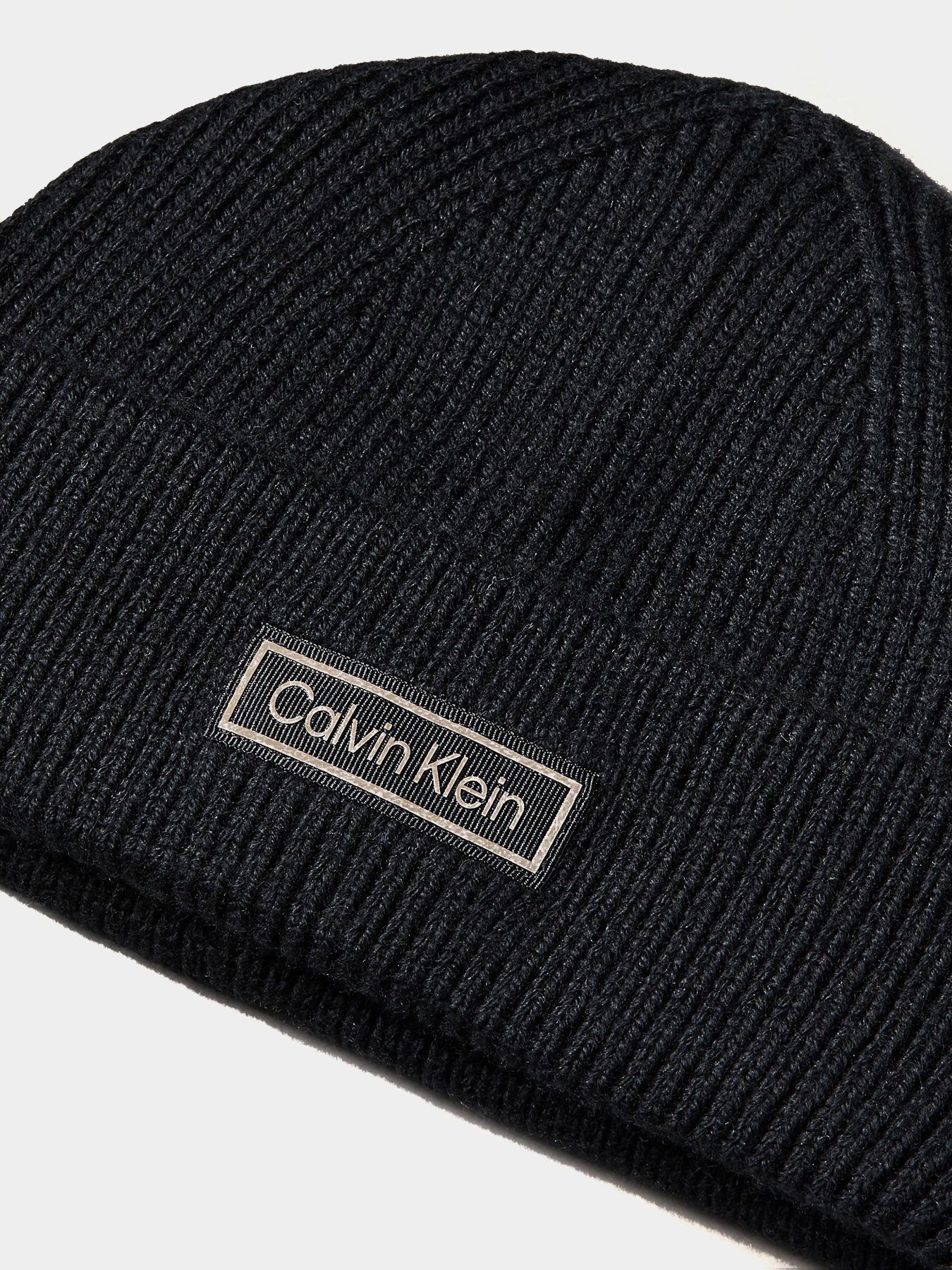 Шапка Calvin Klein модель LV04D8058G-UB1 Шапка Calvin Klein модель LV04D8058G-UB1 Фото