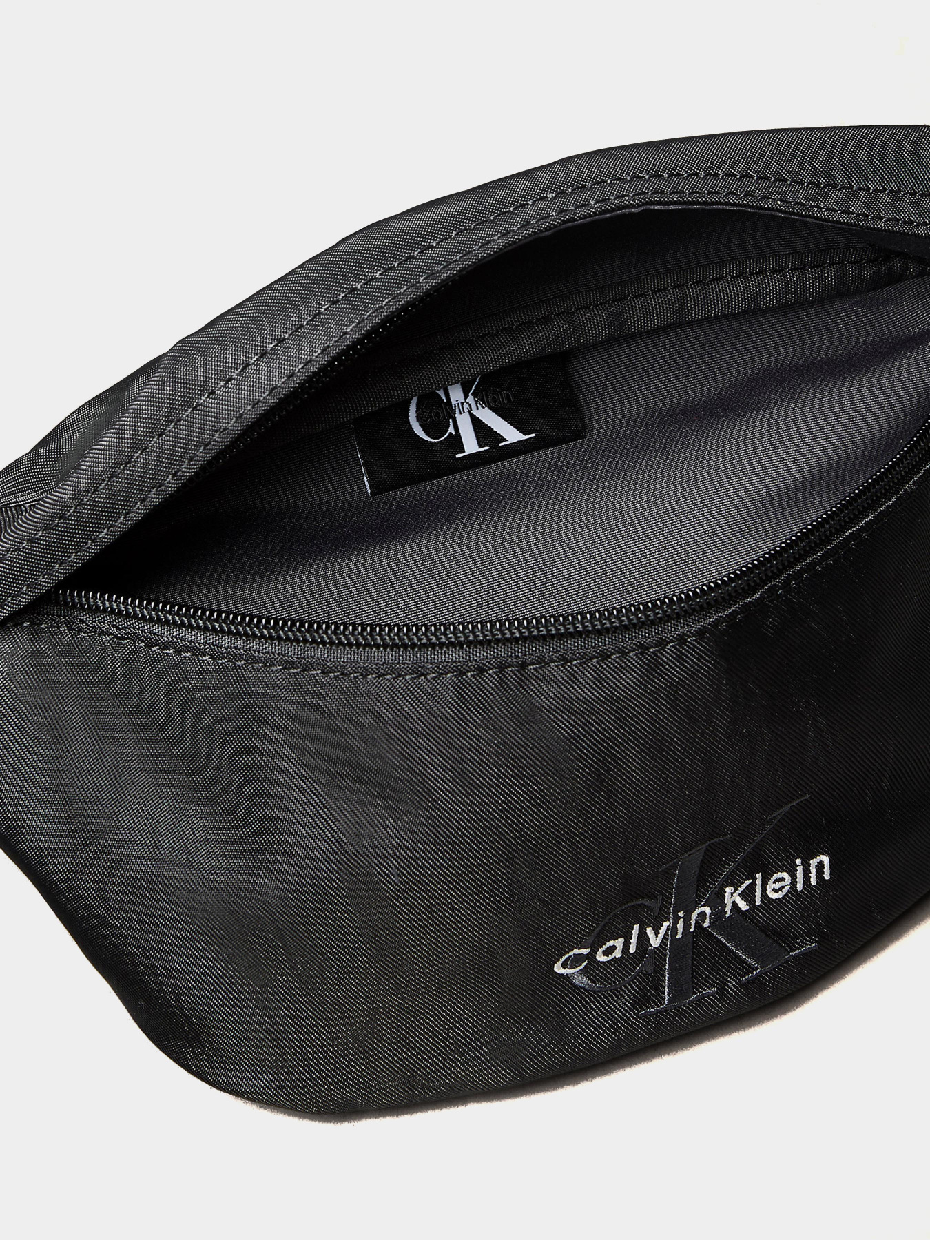 Поясная сумка Calvin Klein модель LV04D3116G-UB1 Фото