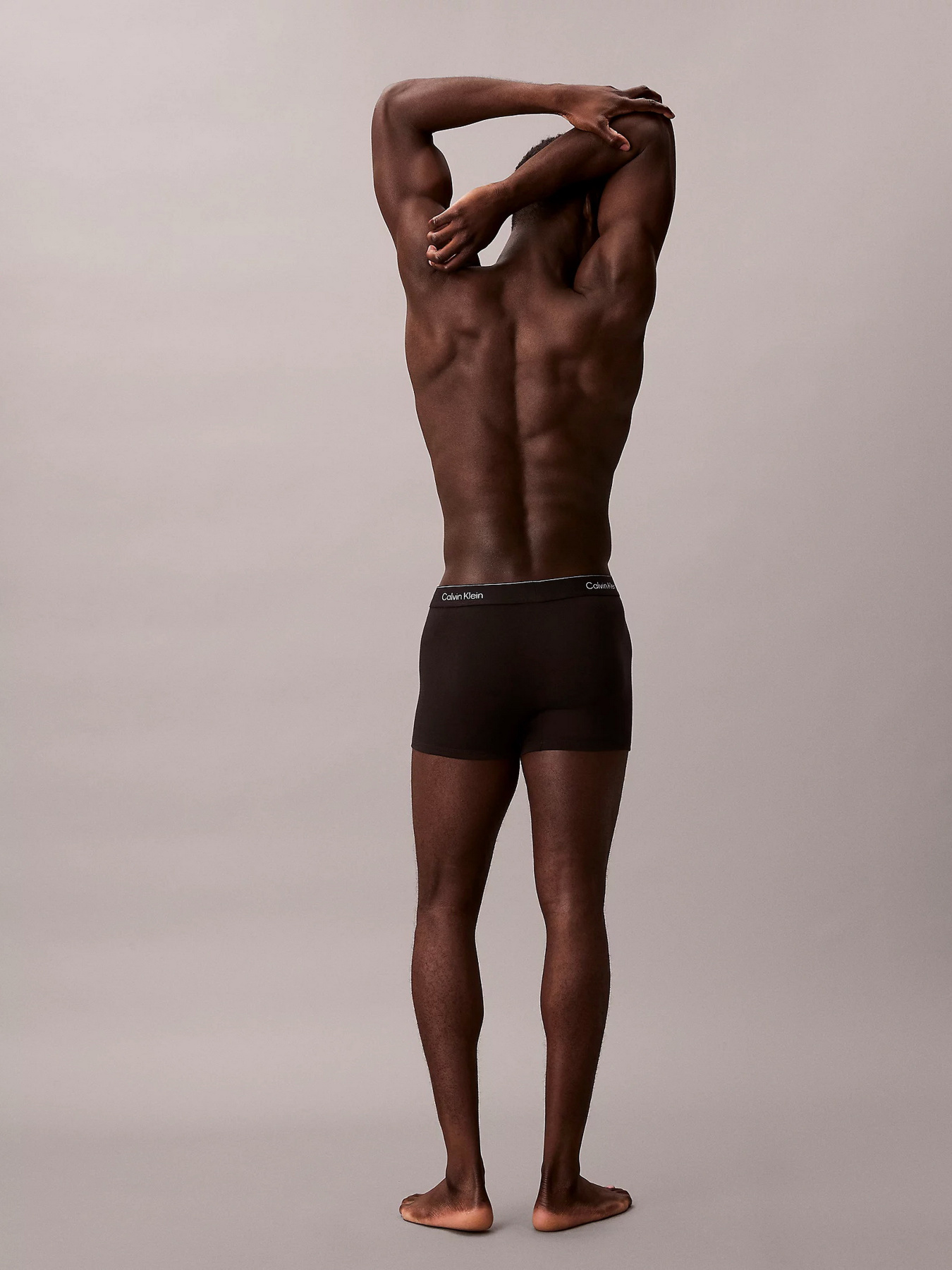 Набір трусів Calvin Klein Underwear модель LV00NB4286-0FL Фото