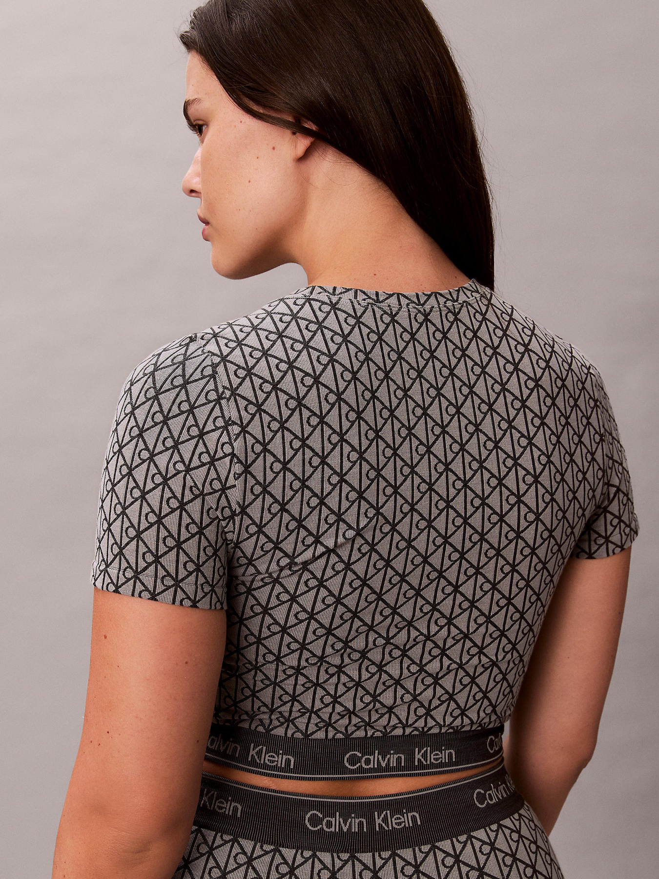 Топ Calvin Klein Underwear модель LV00QF8487-ZIM Фото